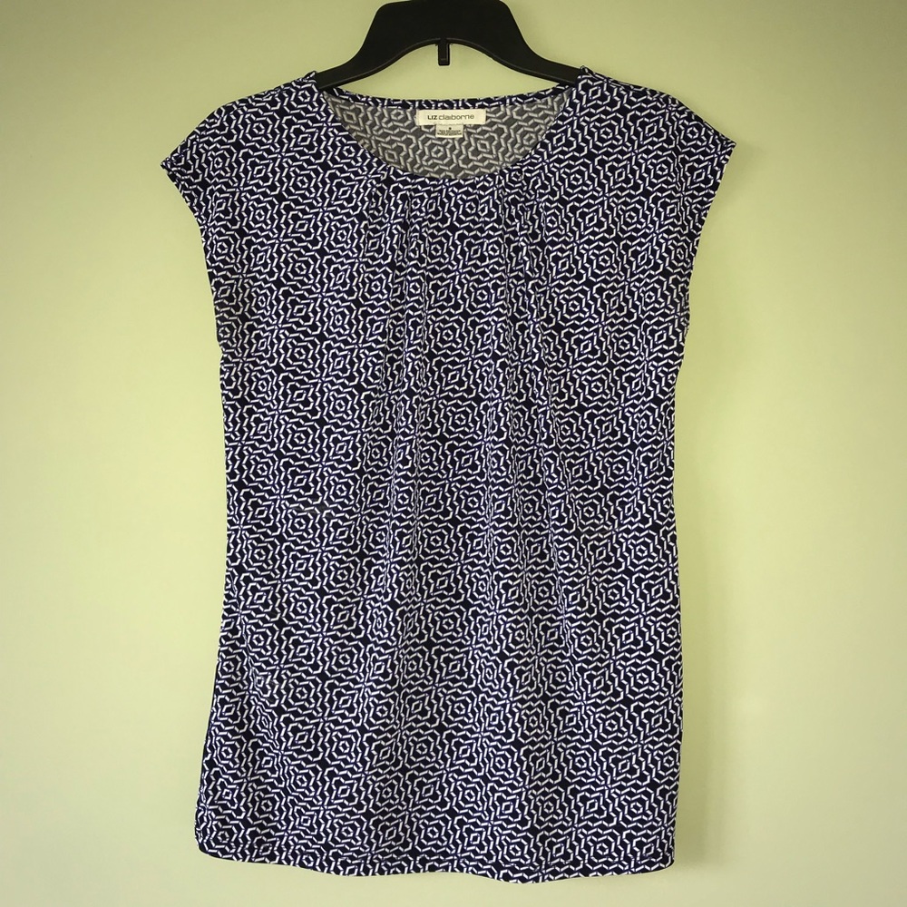 Liz Claiborne Navy and white patterned blouse